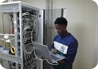 Återställning av kameror och minneskort